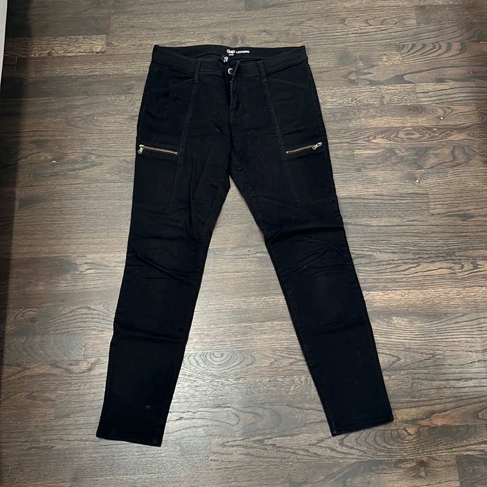 Women’s Gap black legging jeans